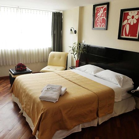 Hostal Capri Quito Zewnętrze zdjęcie