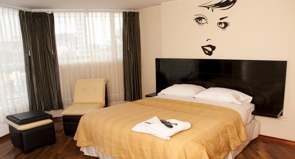 Hostal Capri Quito Zewnętrze zdjęcie