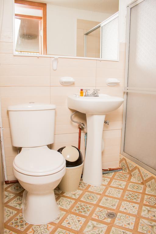 Hostal Capri Quito Zewnętrze zdjęcie