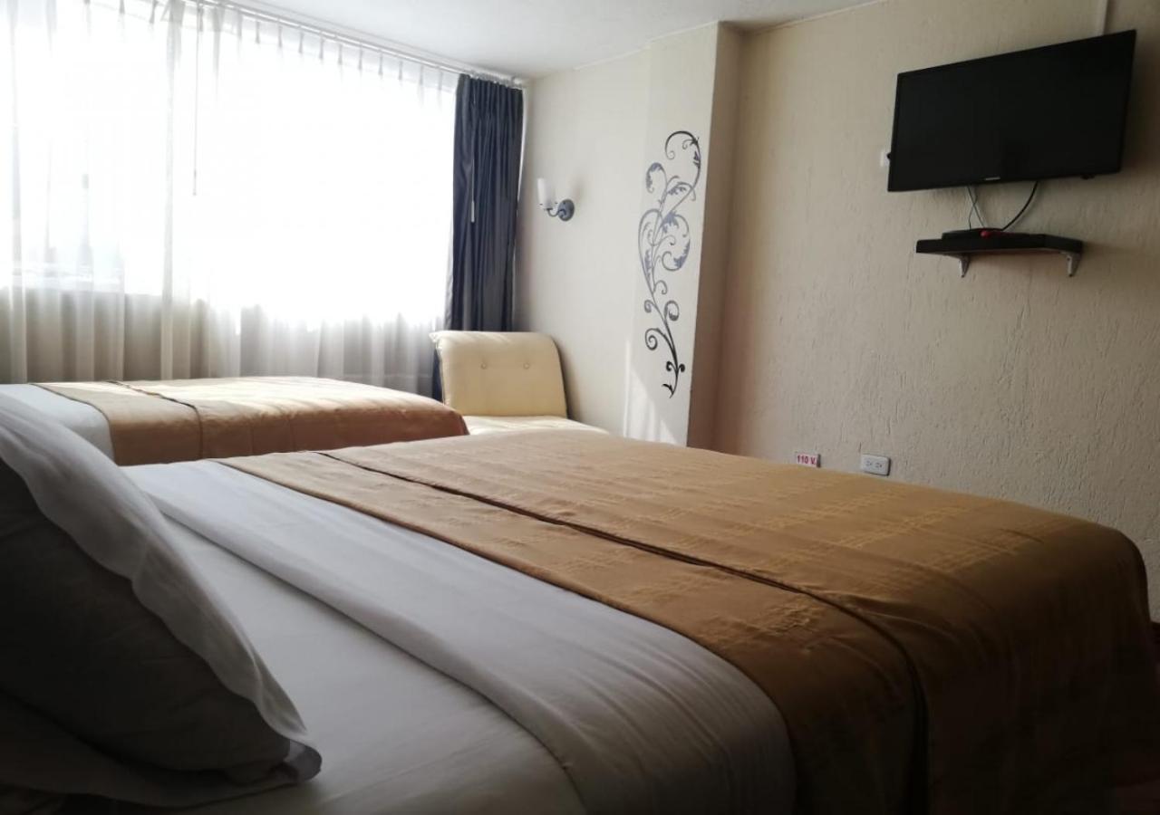 Hostal Capri Quito Zewnętrze zdjęcie