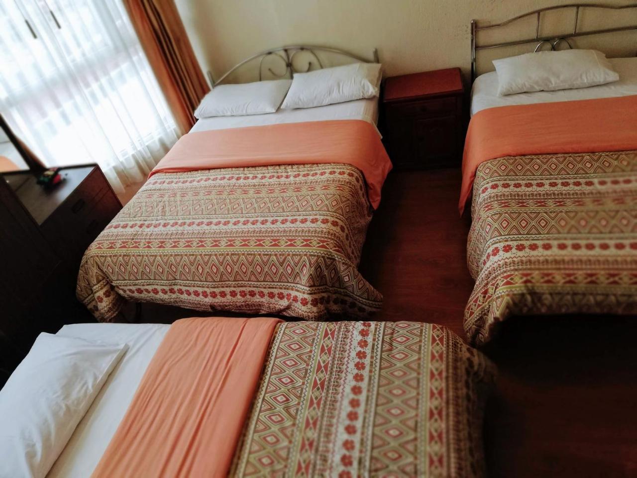 Hostal Capri Quito Zewnętrze zdjęcie